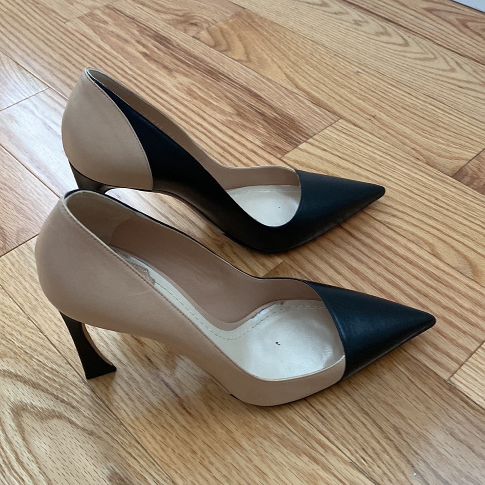 Christian Dior Black and Tan Pumps - Picture 2 of 6